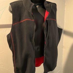 Liz Claiborne vest. Black and red.